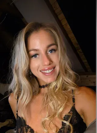 OnlyFans of stinamollberg