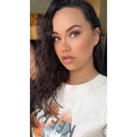 OnlyFans account  flo_nomenal avatar 1