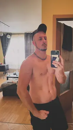 OnlyFans account  euroboii avatar 1