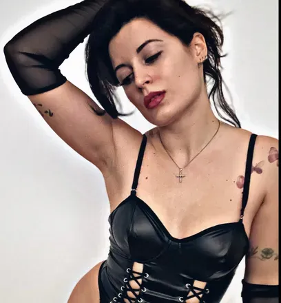 OnlyFans cuenta lady-tattoo avatar 1