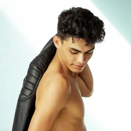 OnlyFans cuenta harry_boy8 header 2