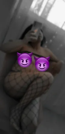 OnlyFans cuenta julietaric0 header 2