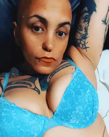 OnlyFans cuenta squ1rt1ngmaoriwahine avatar 1