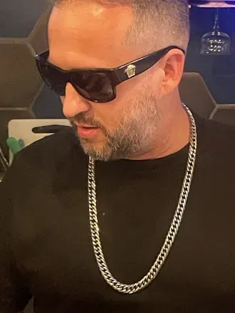 OnlyFans cuenta james007b avatar 1