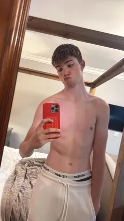 OnlyFans cuenta adr1en avatar 1