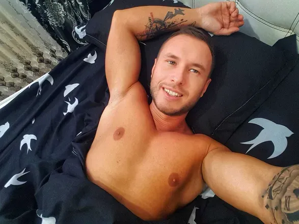 OnlyFans cuenta mikedeanb header 2