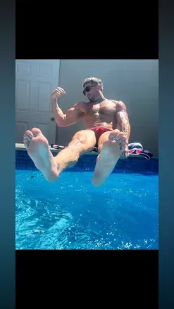 OnlyFans of str8_flexn87
