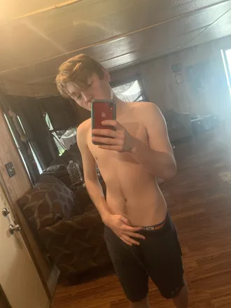 OnlyFans cuenta kotta1144 header 2