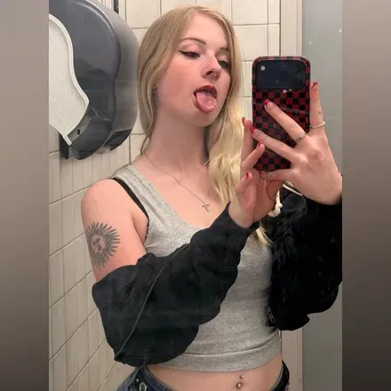 OnlyFans cuenta luvvnichole avatar 1