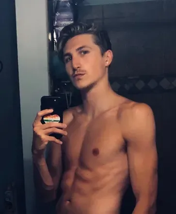 OnlyFans cuenta tcole1313 avatar 1