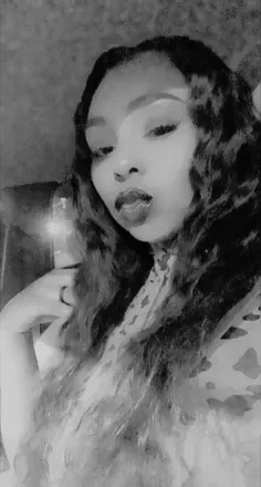 OnlyFans cuenta cweets4u header 2
