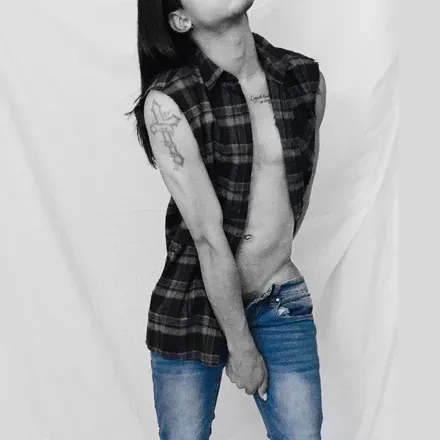 OnlyFans cuenta royalmixedbreedofficial header 2