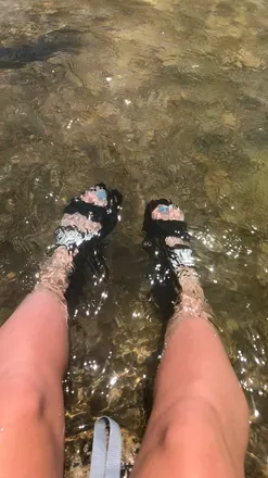 OnlyFans cuenta prettywhitetoes1204 header 2