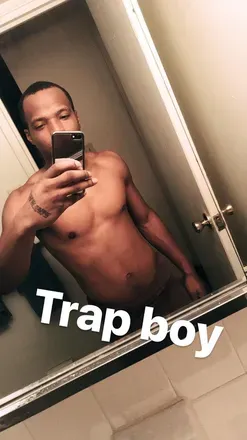 OnlyFans cuenta briheem1 avatar 1