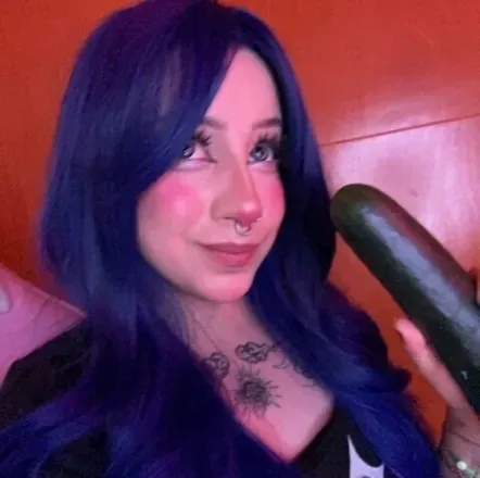 OnlyFans account  lucybleufree avatar 1
