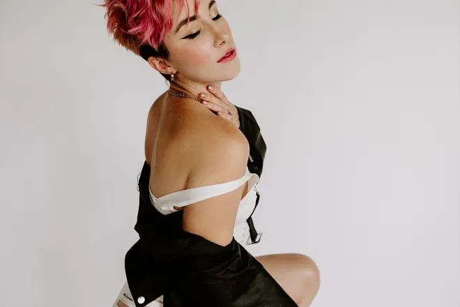 OnlyFans account  pinkypixie header 2