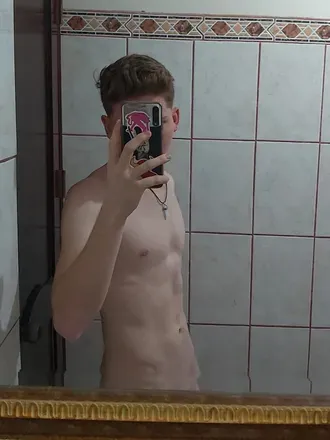OnlyFans cuenta fck_boy1416 avatar 1
