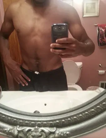 OnlyFans cuenta bigdick14215 avatar 1