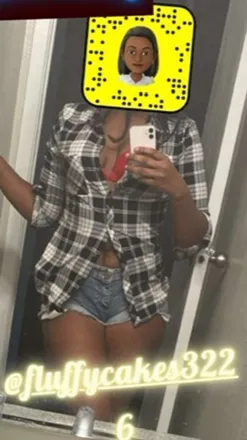 OnlyFans cuenta fluffycakes3226 header 2