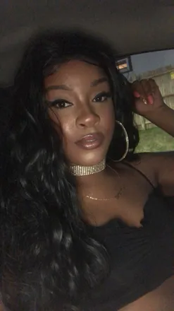 OnlyFans cuenta justcallmesweetserenity header 2