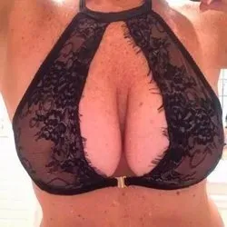 OnlyFans cuenta talluhlahtease avatar 1