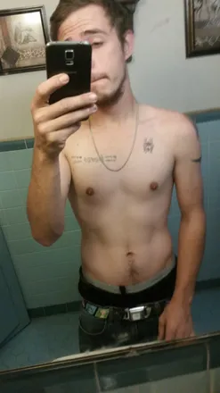 OnlyFans cuenta thaoneguyy header 2