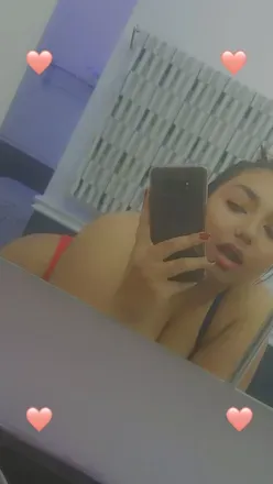 OnlyFans cuenta yourfavouritestepmom header 2