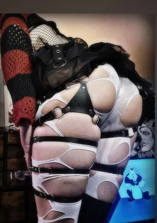 OnlyFans cuenta femboyhooters_gm header 2