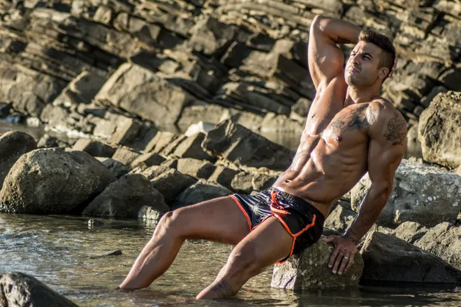 OnlyFans cuenta roccomuscio header 2