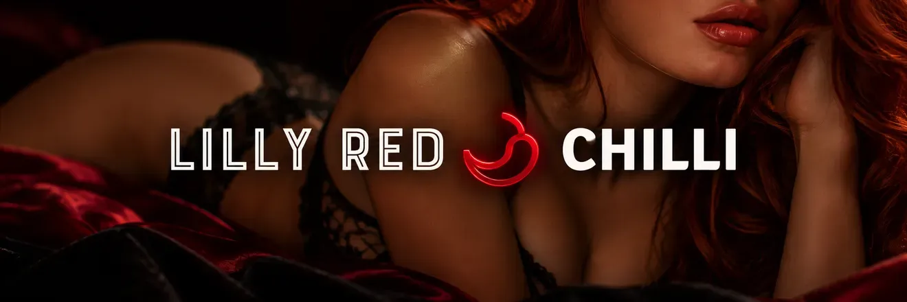 OnlyFans account  lilly.redchilli header 2