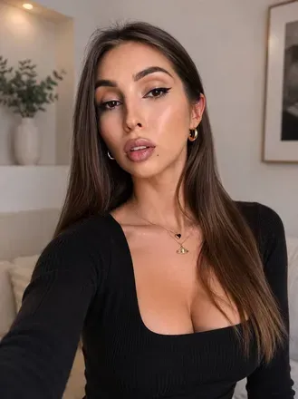 OnlyFans account  aisuxxx avatar 1