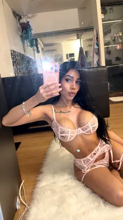 OnlyFans cuenta bellladona99 header 2