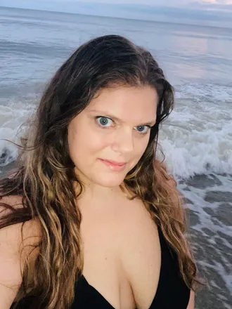OnlyFans cuenta u230423059 header 2