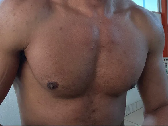 OnlyFans cuenta ileozin header 2