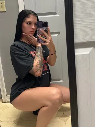 OnlyFans account  snowbunnii97 avatar 1