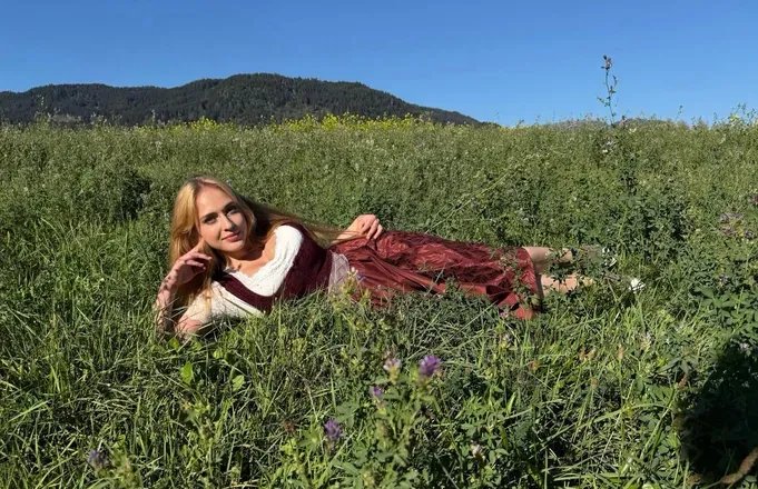 OnlyFans cuenta lilly.valentina header 2