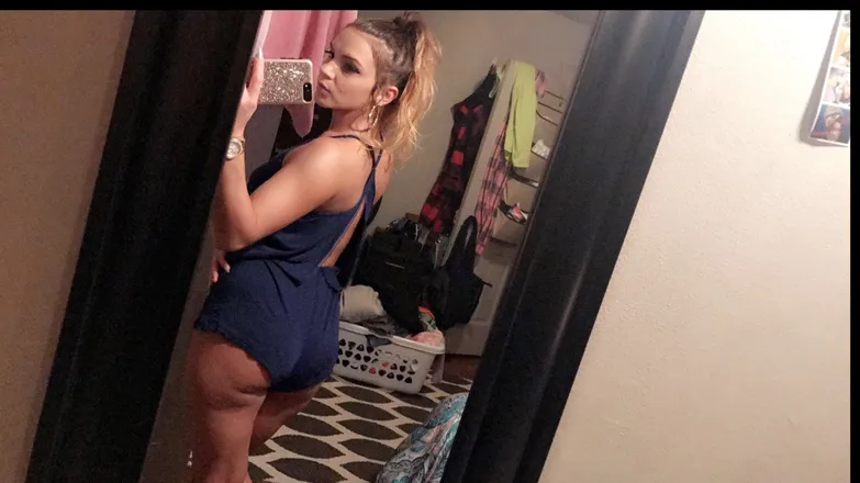 OnlyFans cuenta unffriendme header 2
