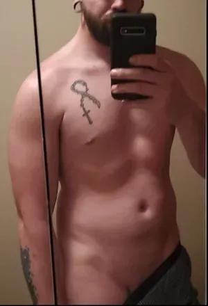 OnlyFans cuenta yungaych avatar 1