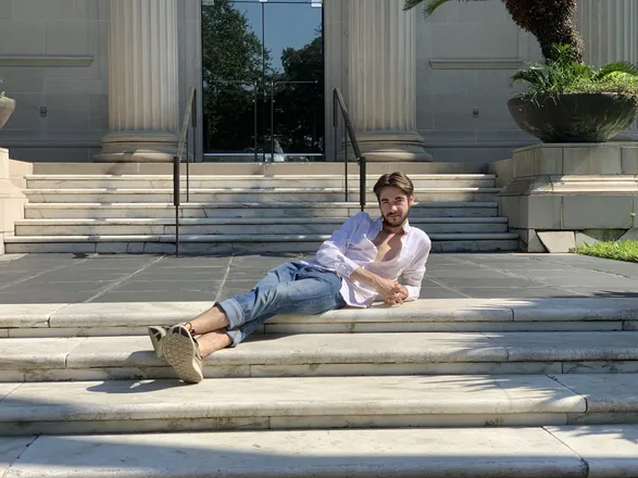 OnlyFans cuenta collegeguyhenry header 2