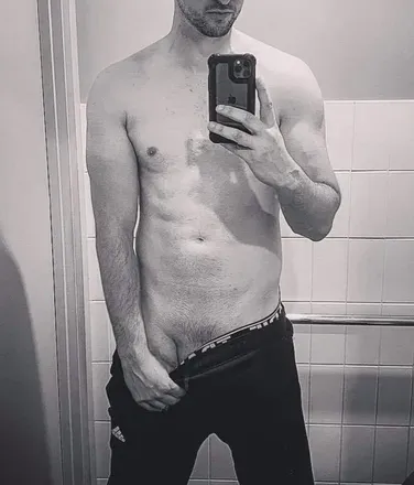 OnlyFans cuenta lonelybouy avatar 1