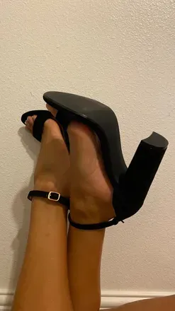OnlyFans account  valsfeeties avatar 1