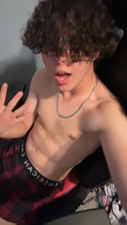 OnlyFans cuenta twinkboyethan1 avatar 1
