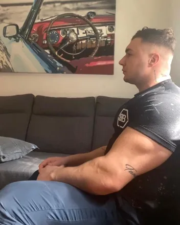 OnlyFans cuenta aston69 header 2