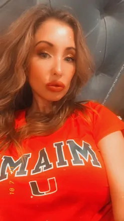 OnlyFans cuenta u157811818 header 2