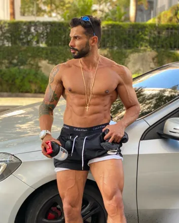 OnlyFans cuenta kleber_oficial header 2