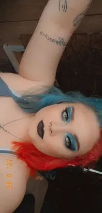 OnlyFans cuenta kymbermckenzie header 2