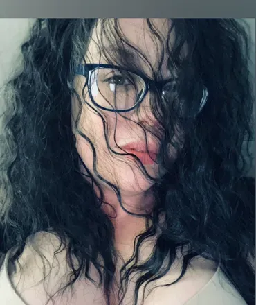 OnlyFans account  wednesdayviibes avatar 1