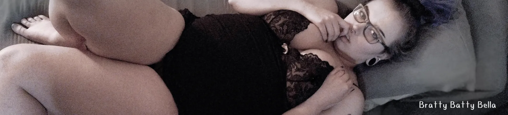 OnlyFans account  brattybattybella header 2