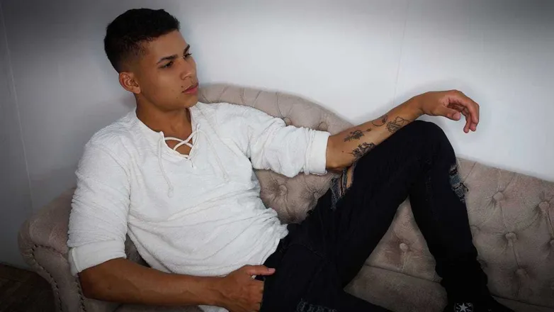 OnlyFans cuenta alexalencar header 2