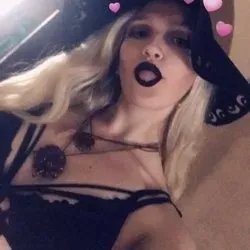 OnlyFans cuenta bigbootybay11 avatar 1